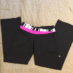 Lululemon flip waist yoga pants, size 10